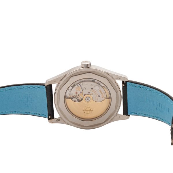 Patek Philippe Calatrava 6007G-011